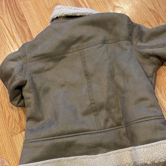 Coat - Picture 8 of 8